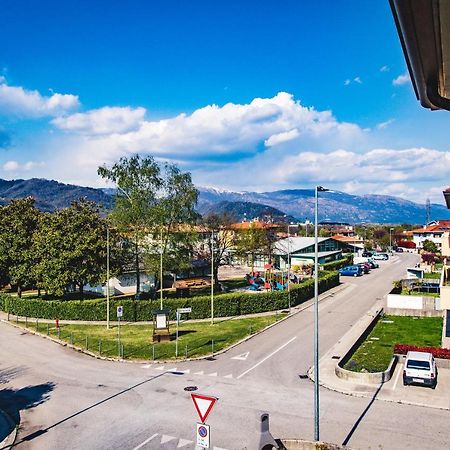 Appartamento Borgo Peschiere Maniago Luaran gambar