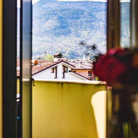 Appartamento Borgo Peschiere Maniago Luaran gambar