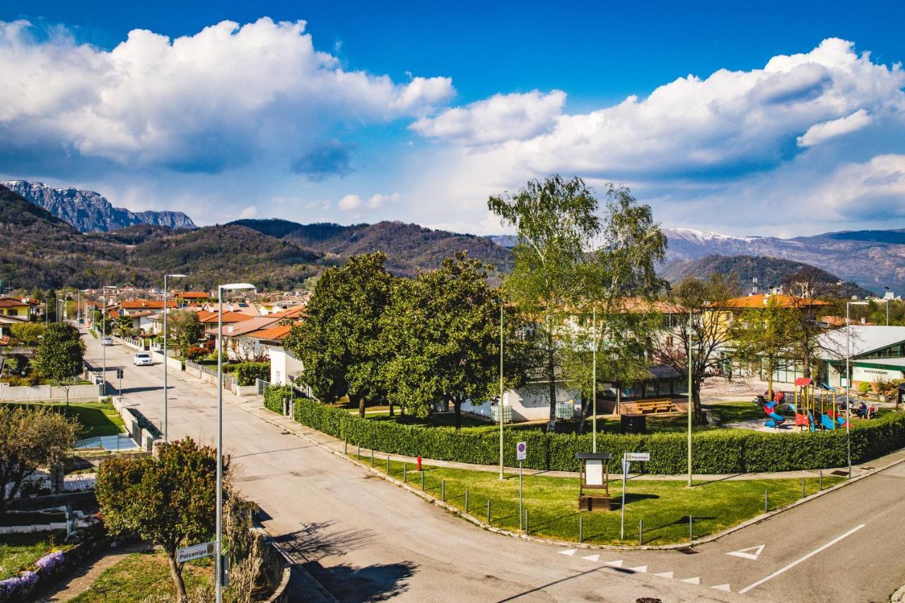 Appartamento Borgo Peschiere Maniago Luaran gambar