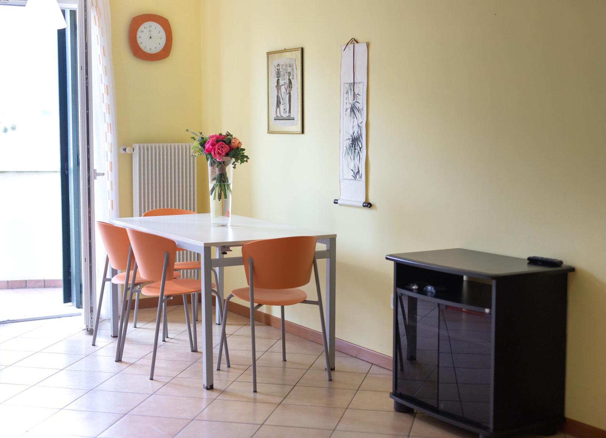Appartamento Borgo Peschiere Maniago Luaran gambar